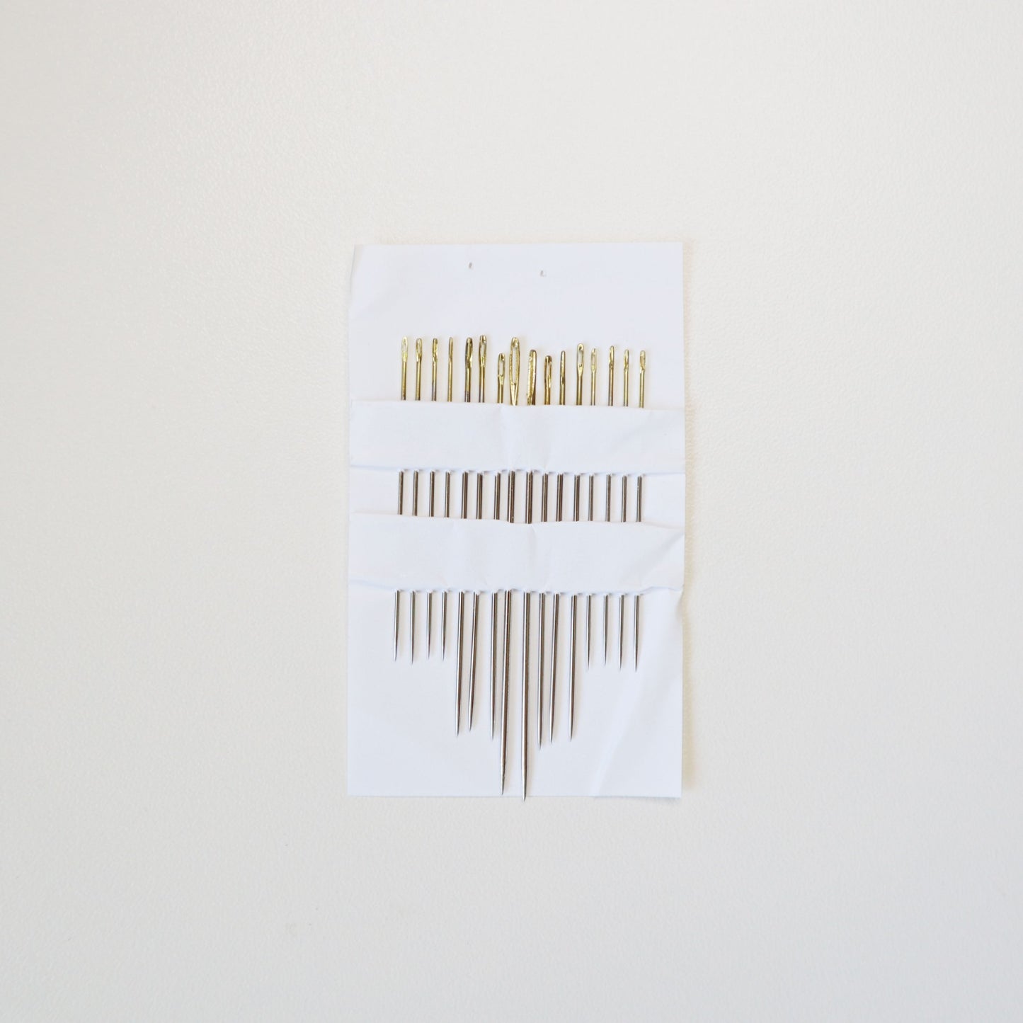Hand sewing needles